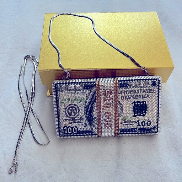 Clutch - Picture 6 of 7